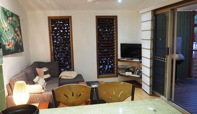 Cassawong Cottages - Lorikeet