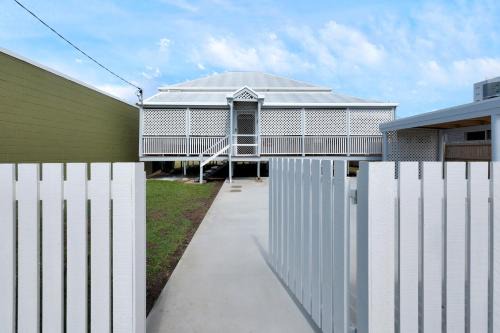 CBD Holiday Home