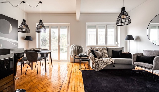 Celery Black Apartment, Santos, Lisbon