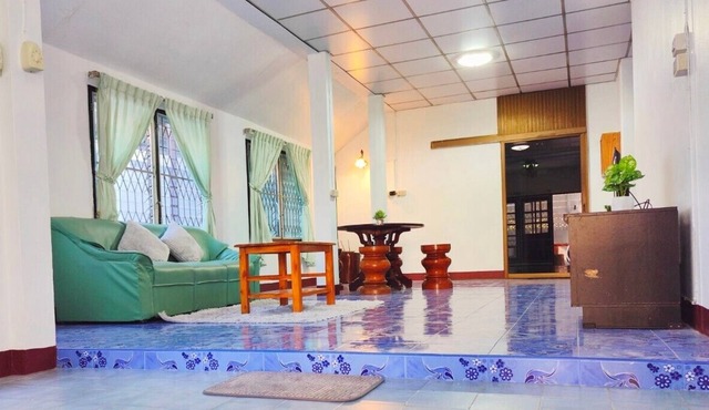 Charming 2-bedroom house in peaceful Chiang Mai with WiFi, AC