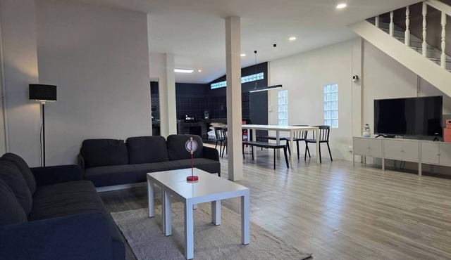 Charming 3-Bedroom House in Bueng Kum, Thailand