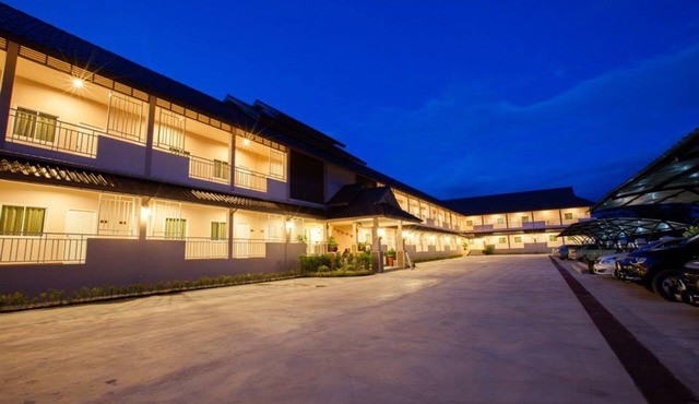 Chiang Kham Grand Villa