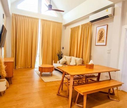 child shill pool villa