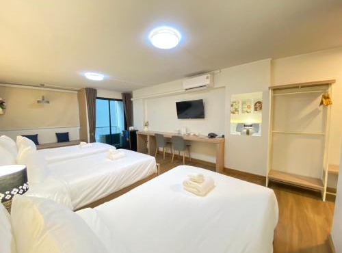 Chorbnorn Hotel