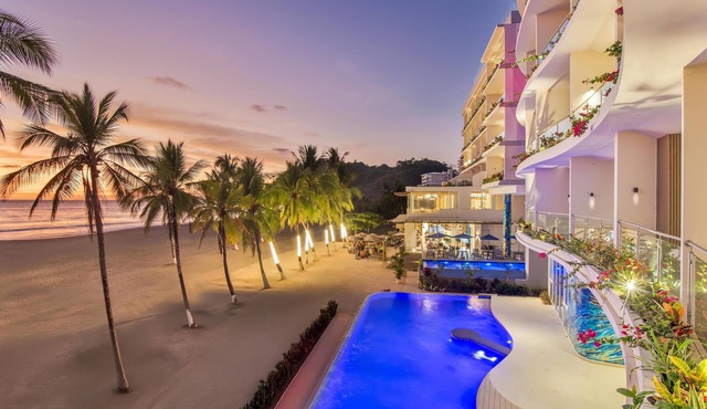 Claritas Beach Bar & Resort, Worldhotels Elite