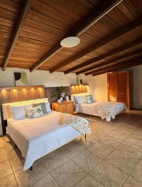 Comfortable Escazú Stay Full Kitchen, 2 Beds