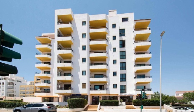 Comfy Apt. w/View – Lagos