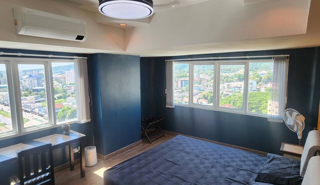 Corner Penthouse with Amazing Views - 2 Bed 2 Bath - Thai Lanna Style