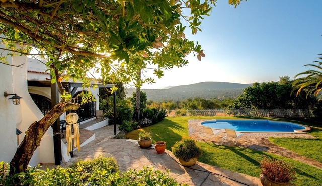 Cosy Farmhouse Quinta da Eira 140 Years old