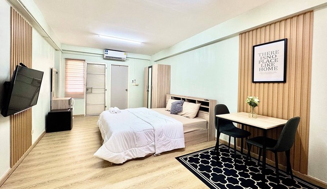 Cozy Budget 1b1b Heart of Ramkamheng with Wi-fi