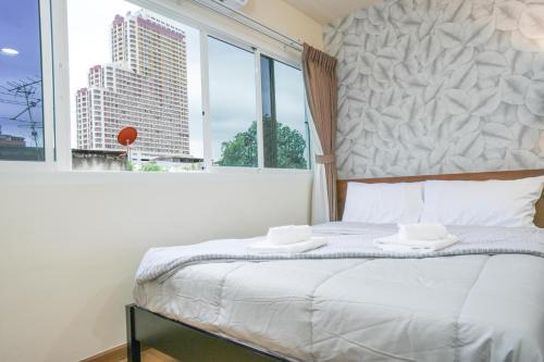 Deluxe Gam-Hom Hostel เจริญนคร