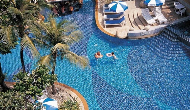 Deluxe Room #13, partial SEAVIEW @ Patong