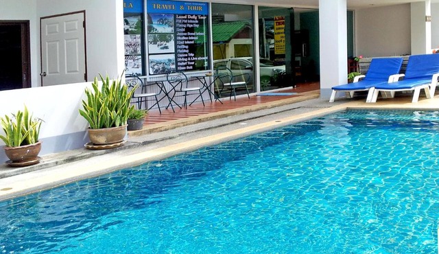 Deng's kamala beach Guesthouse