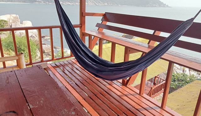 Double Fan Bungalow with Ocean View