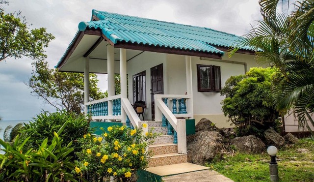 Dragon Hut Resort