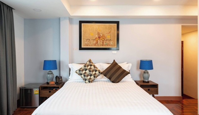Dual-view luxury corner retreat, artisan touches