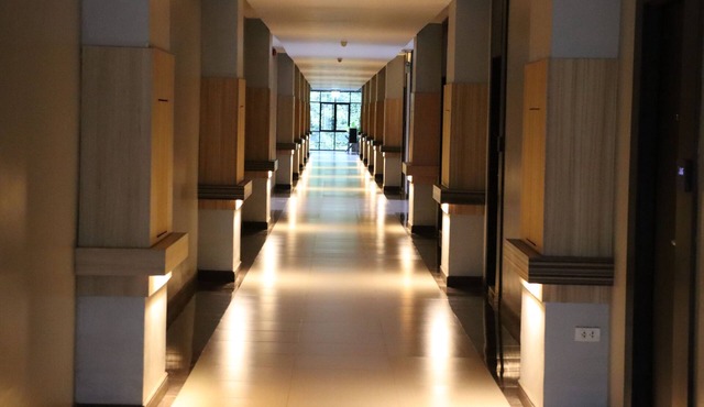 Eastpana 304(R1) Executive Residence