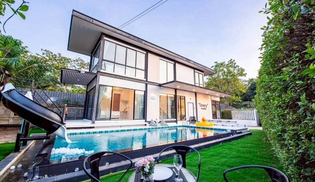 Emery Pool Villa Pattaya We are welcome your family,friend and your pet