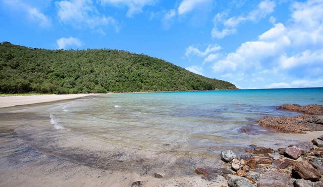 Entire beach house on Whitsundays Island