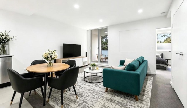 Epping Central 2BR Apt, Near to Metro & Coles,Free parking