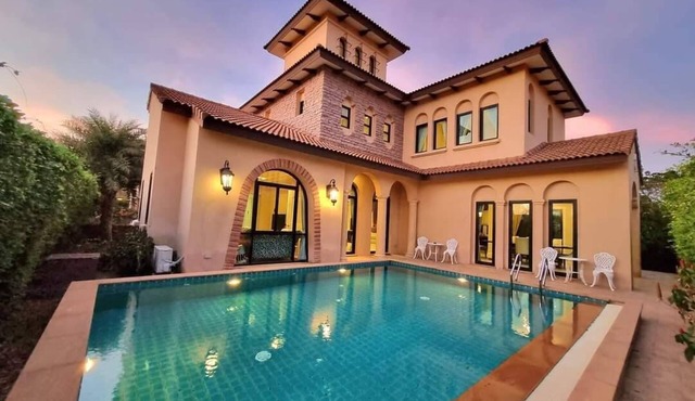 Estella Pool Villas Pattaya