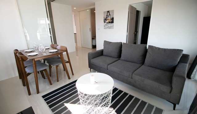 Family 3 bdrm Beautiful view near the beach
