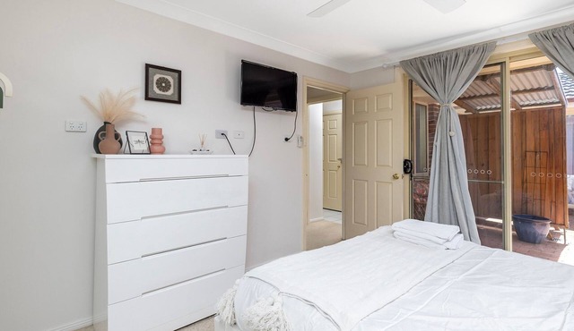 Family Beach Escape at Fingal Bay - 1-14 Coral Street