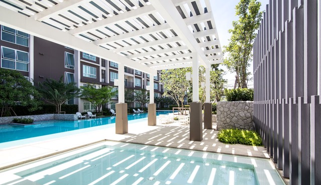 First Choice Suites by the Sea