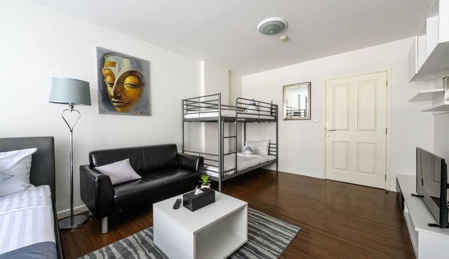 First Choice Suites