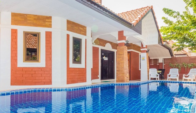 GARDEN VILLA - PATTAYA HOLIDAY HOUSE - WALKING STREET