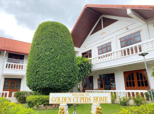 Golden Cupids Hotel
