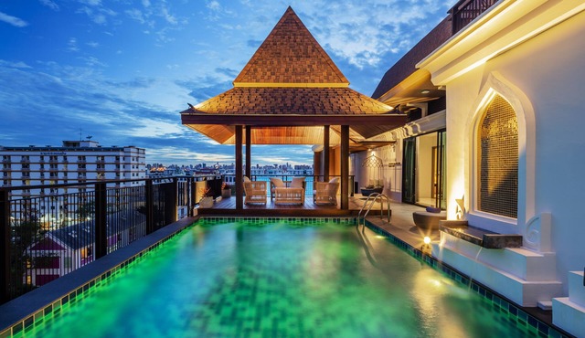Grand Sala Thai