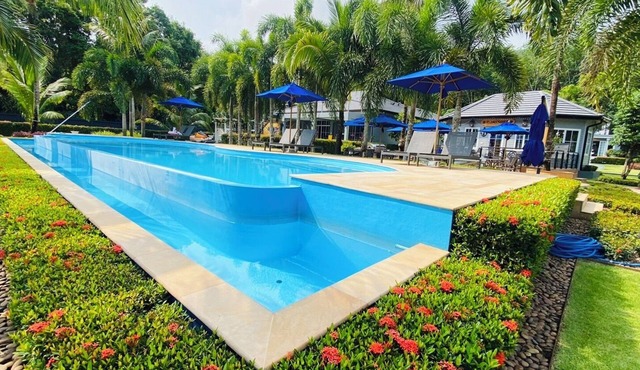 Grande Sun Seaside Villas