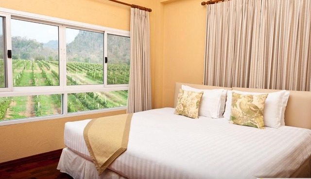 GRANMONTE Wine Cottage