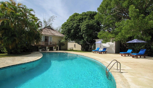 Group-Friendly Sandy Lane Stay with Big Pool - Byways