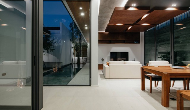 H1 Pool villa