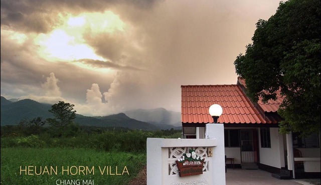 HEUAN​ HORM​ Villa​ by​ Pissamorn