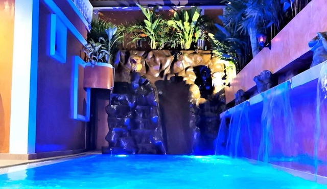 HIDELAND Luxury Pool Villa Pattaya Walking Street