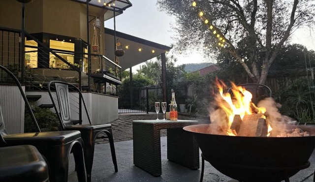 Hillside Retreat with Private Creek Access