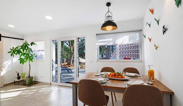 Holiday Home 'Casa A'Venda' with Mountain View, Wi-Fi and Air Conditioning