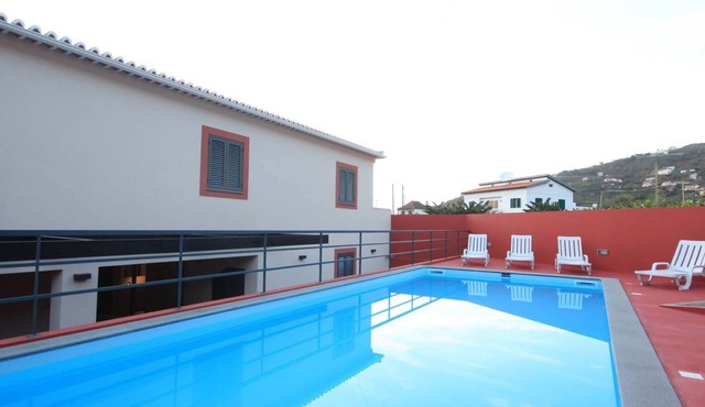 Holiday Home "Villa Camacho iv - Mansion House" with Sea View, Pool & Wi-Fi