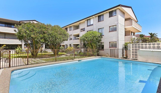 HolidayRento 2BR Bondi Beach with Air Con & Pool