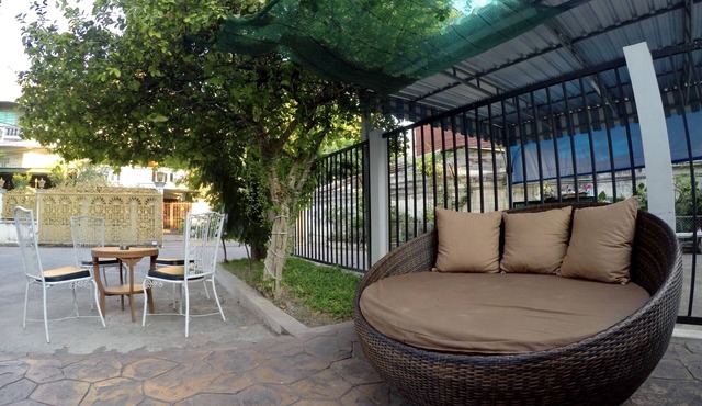 Homely and Peaceful Place in Central Location of Chiang Mai (FREE bicycle)