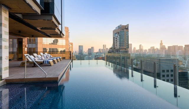 Hotel Indigo Bangkok Wireless Road by IHG