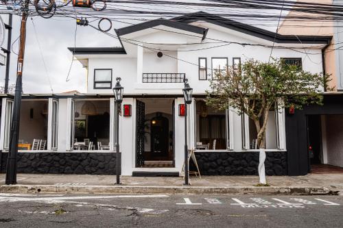 Hotel Luz de Luna Barrio Escalante