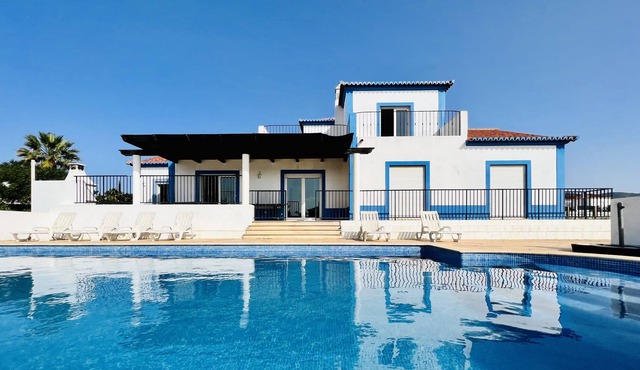 House with private pool Portugal Algarve