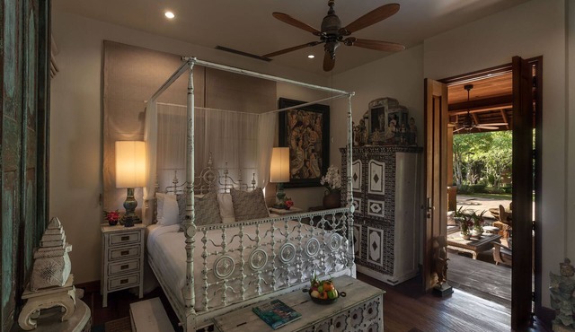 Howie's HomeStay, Your own personal Private Resort