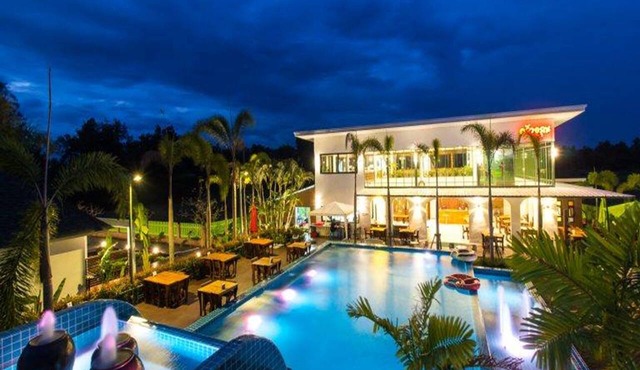 IP Plus Resort Chanthaburia - Halal Hotel