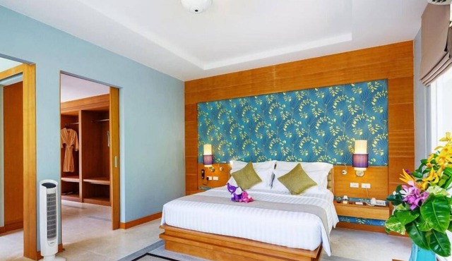 Jacuzzi Villa in Khao Lak with a romantic outdoor Jacuzzi JV#13