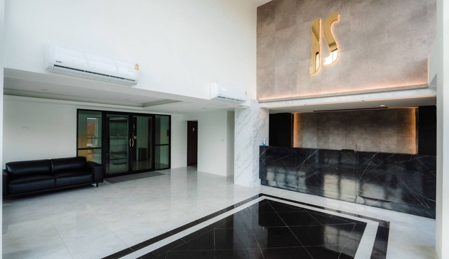 JS Hotel
